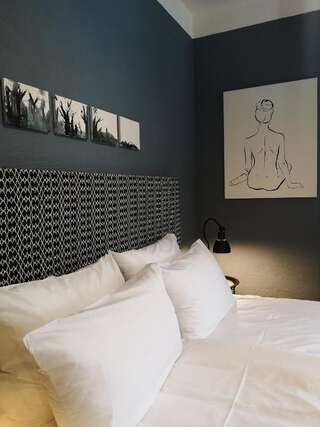 Отель Zeit Hotel Лигатне Двухместный номер с 1 кроватью или 2 отдельными кроватями (номер Writer´s)-3